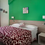 B&B A Due Passi Dal Mare