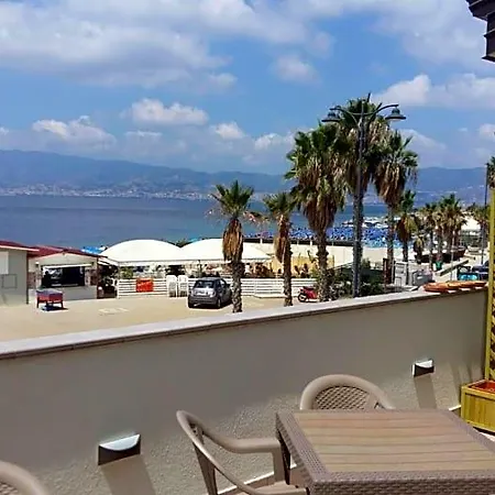 A Due Passi Dal Mare Catona Di Reggio Calabria