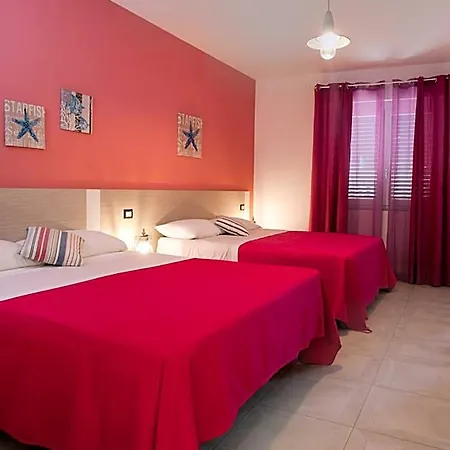 A Due Passi Dal Mare 4* Catona Di Reggio Calabria