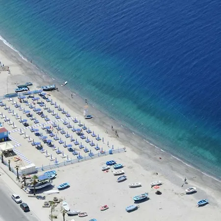 A Due Passi Dal Mare Catona Di Reggio Calabria