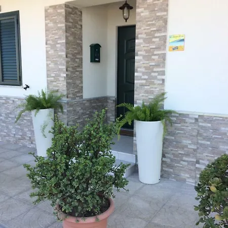 A Due Passi Dal Mare Catona Di Reggio Calabria