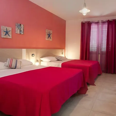 A Due Passi Dal Mare