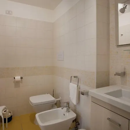 Frühstückspension A Due Passi Dal Mare 4*