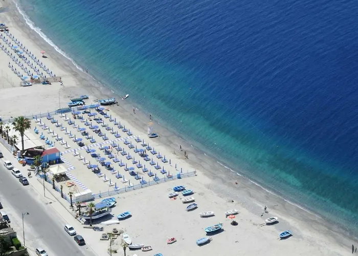 A Due Passi Dal Mare Catona Di Reggio Calabria